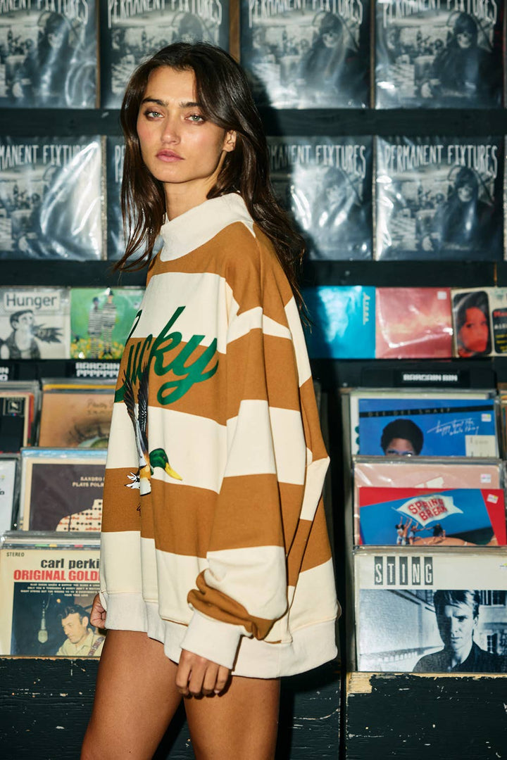 Lucky Mallard Duck Mock-Neck Sweatshirt: CAMEL/CREAM