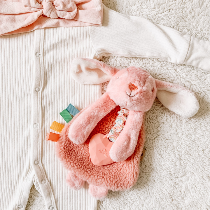 Itzy Friends Lovey™ Plush: Billie The Taupe Bunny