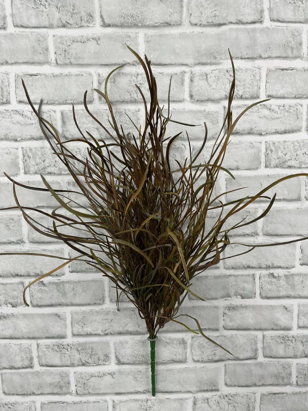 24" Fall Grass Bush