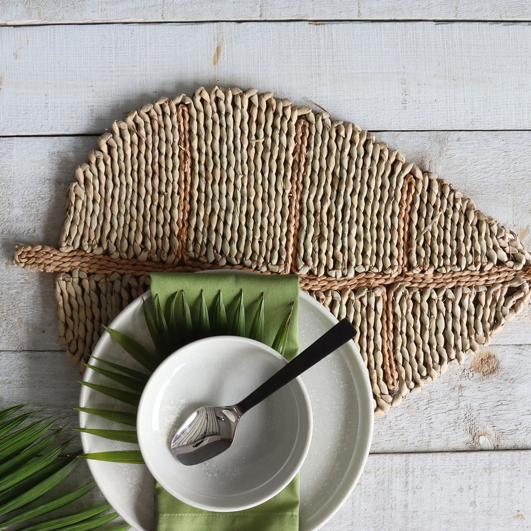 Woven Leaf Placemat - Natural