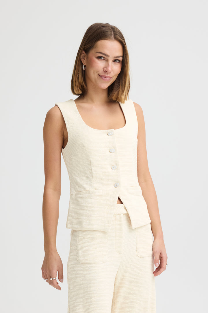 The Power Move Vest