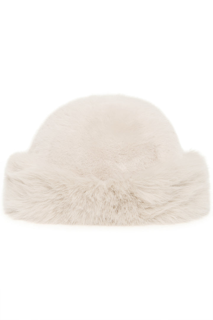 Iaebna Toque- Oatmeal