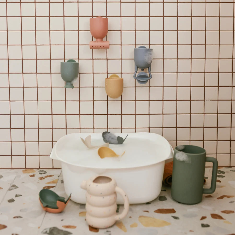 Pour & Play Bath Set
