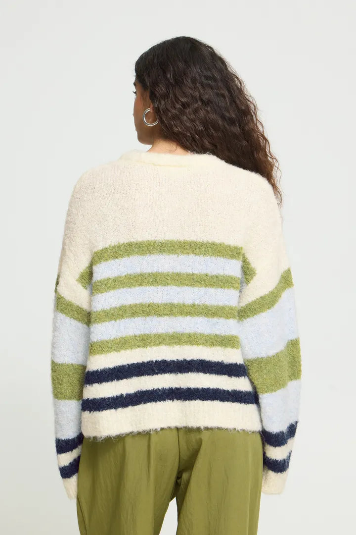 Ihbosele Sweater