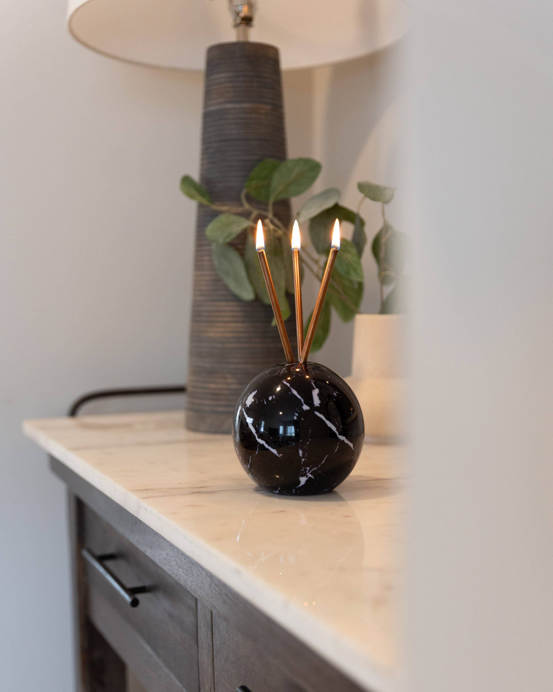 Neva Vase, Black Marble