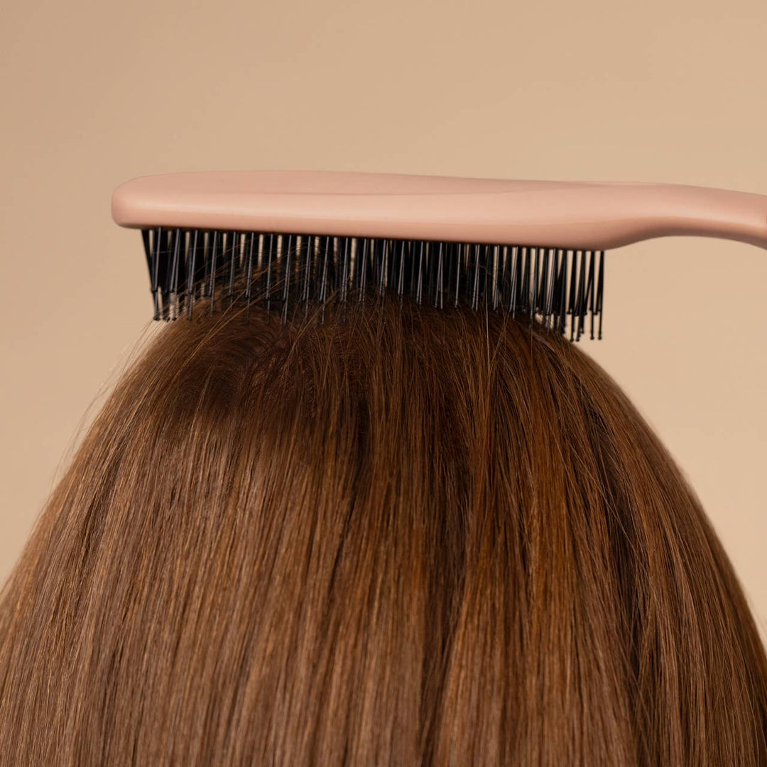 Scalp Renewal Brush in Terracotta