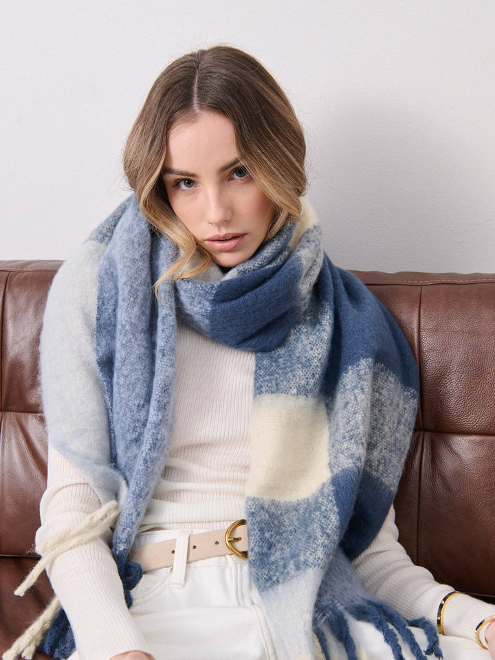 Checkered Fluffy Scarf - Multi Blue