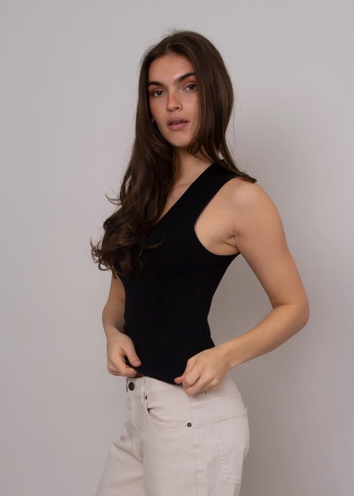 Maxim V-Neck Tank- Black