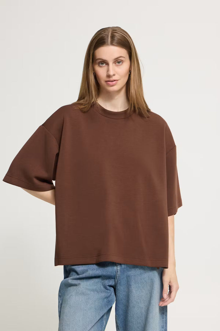 Ihnaida Tee