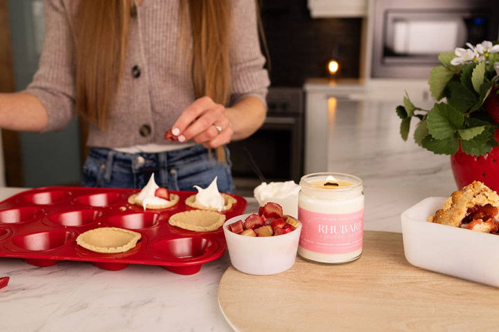 RHUBARB & SWEET CREAM | SUMMER