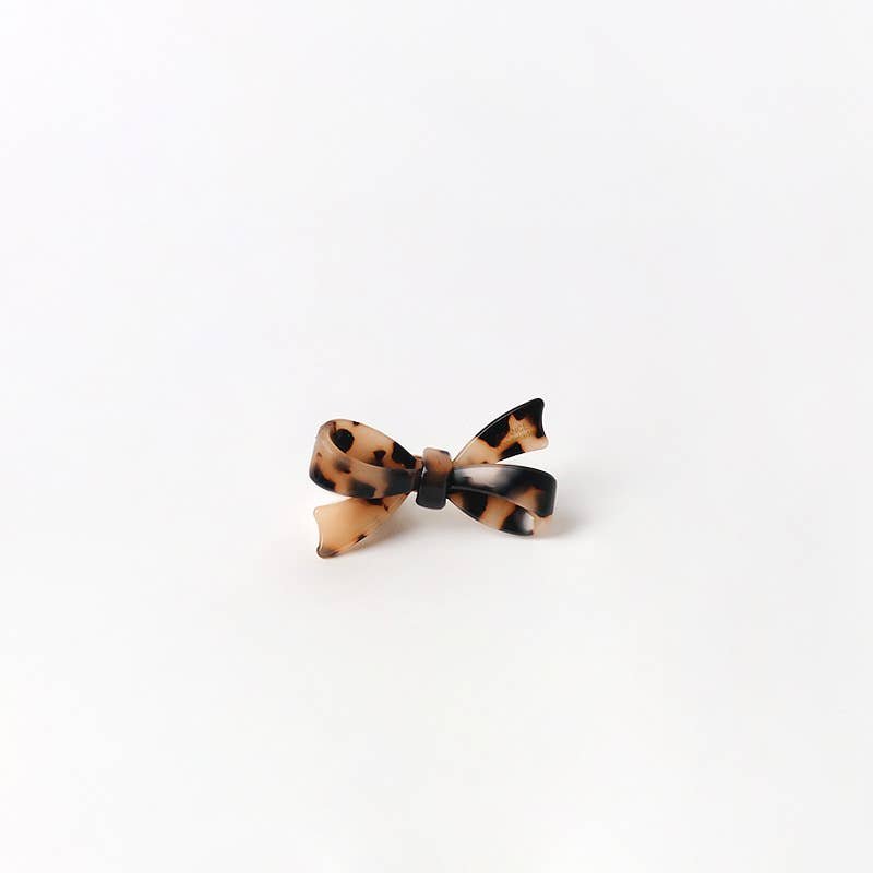 Minimalist Bow Acetate Hair Clip: Leopard