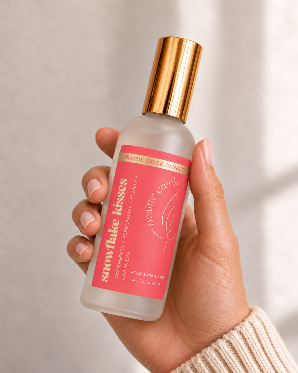 SNOWFLAKE KISSES | NON TOXIC ROOM & LINEN SPRAY | HOLIDAY COLLECTION