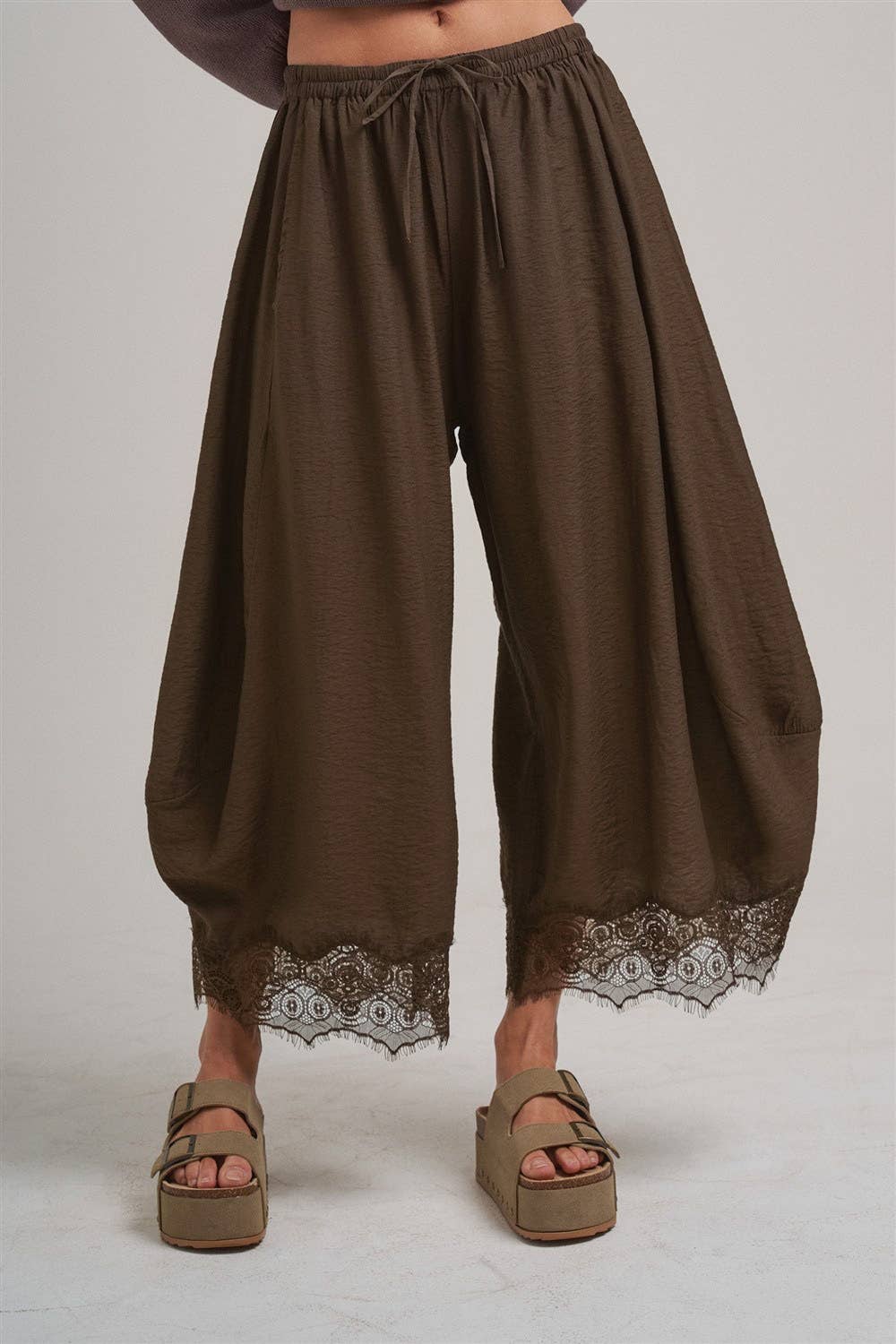 Balloon Pant with Lace: Vintage Mocha