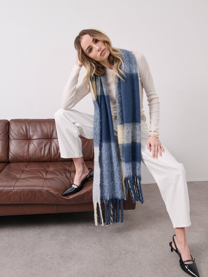 Checkered Fluffy Scarf - Multi Blue