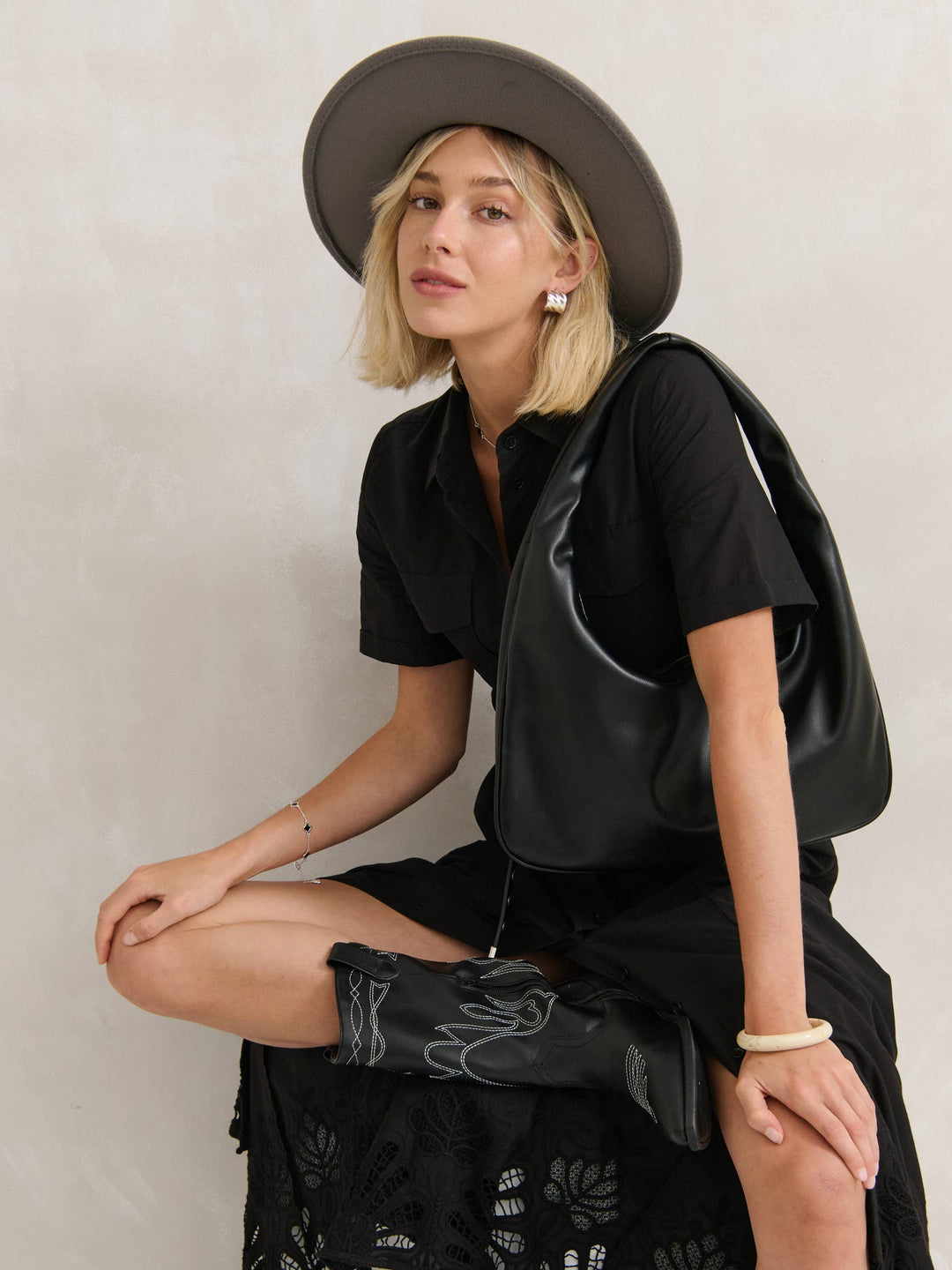 Hobo Shoulder Bag - Black