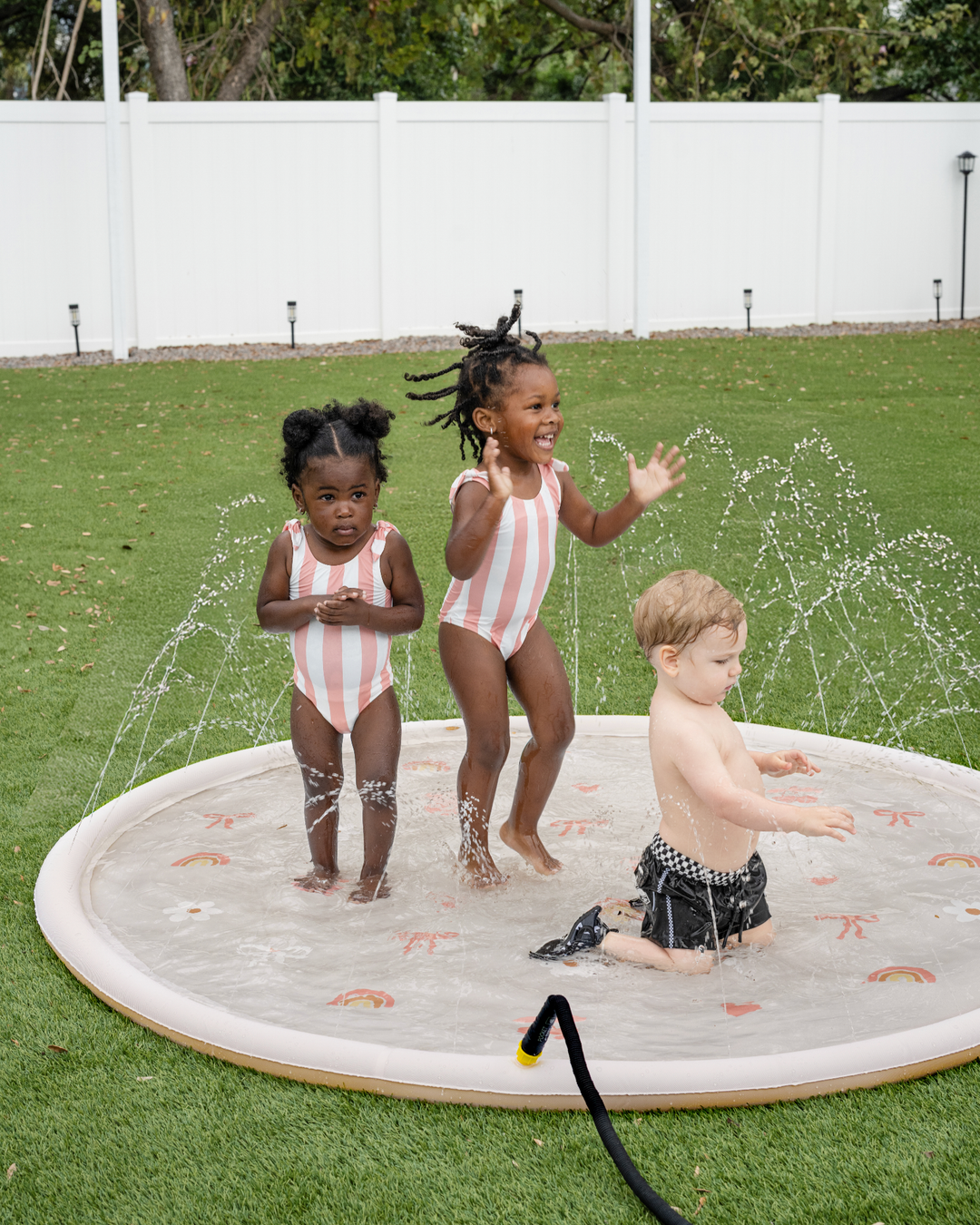 Sprinkler Splash Pad for Kids: Bows & Bloom