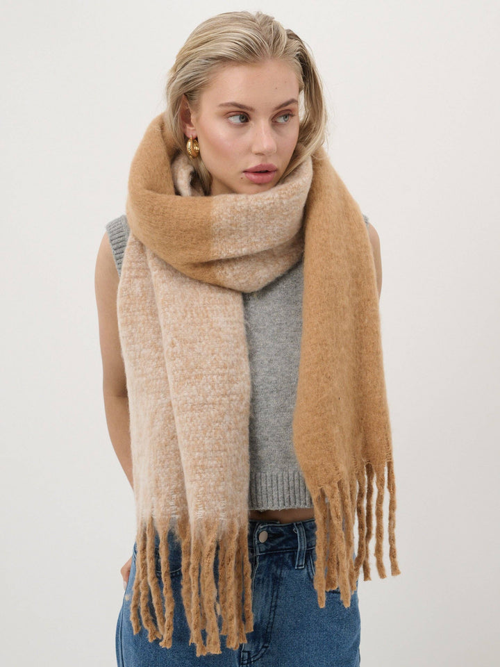 Caramel Fluffy Scarf