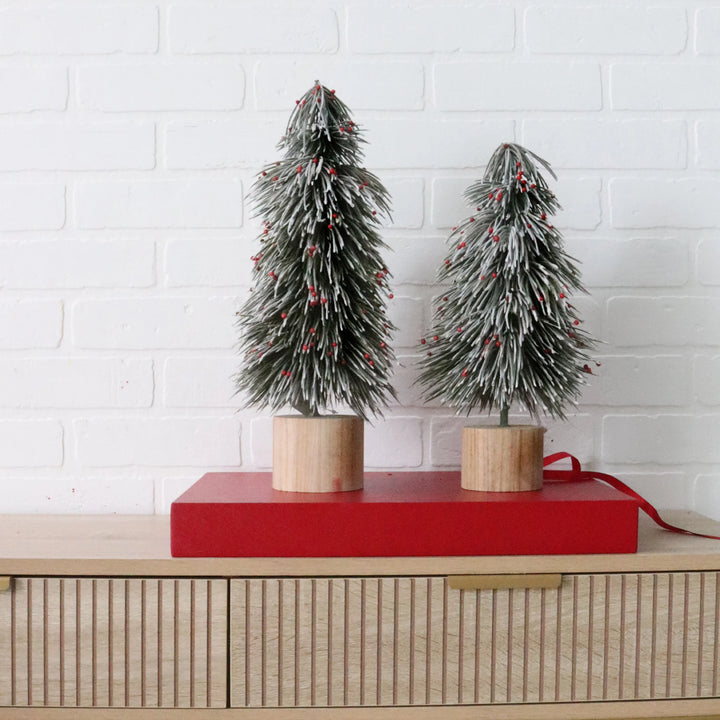 Red Berry Frosted Table Top Tree