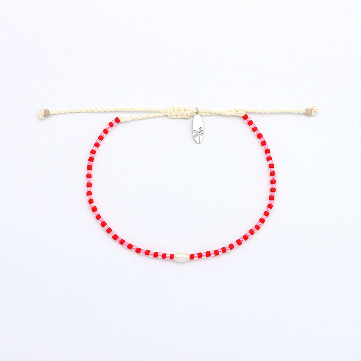 Mutiara Dainty Beaded Bracelet: Light Pink