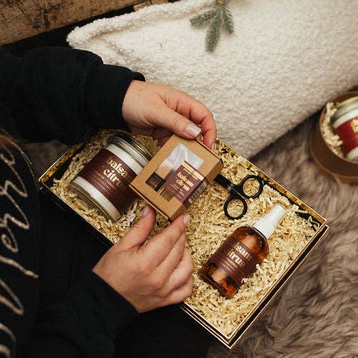 BALSAM & CITRUS | NON TOXIC VENT CLIP CAR DIFFUSER | HOLIDAY COLLECTION