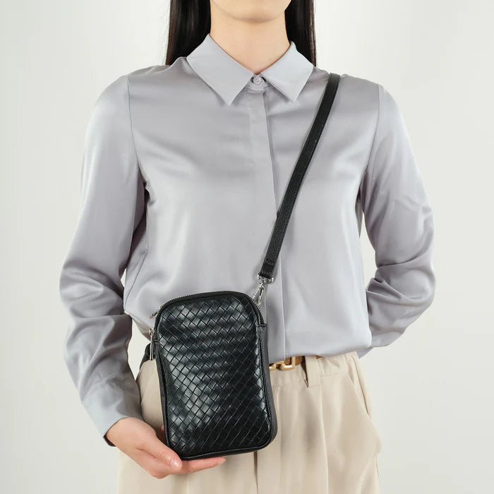The Eliana Double Zipper Crossbody