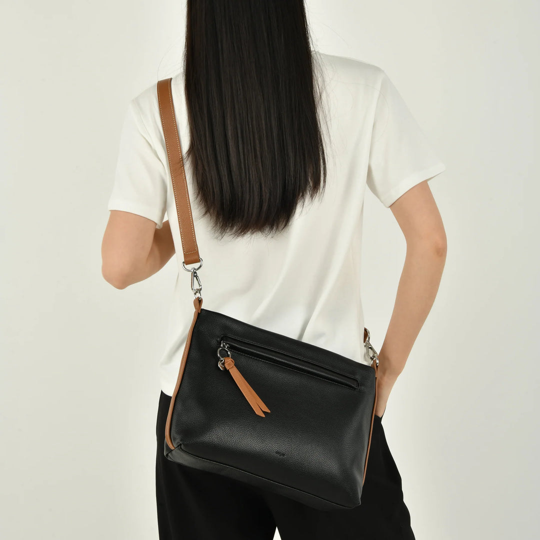 The 'ESTHER' Shoulder Bag Crossbody