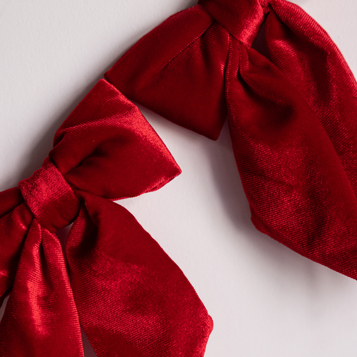 Ralph Red Velvet Fabric Bow Garland