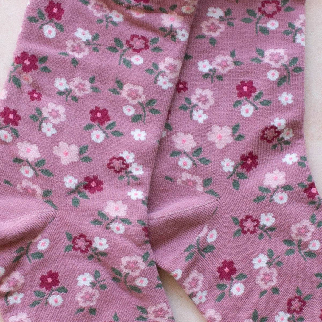 Garden Flower Socks: Pink