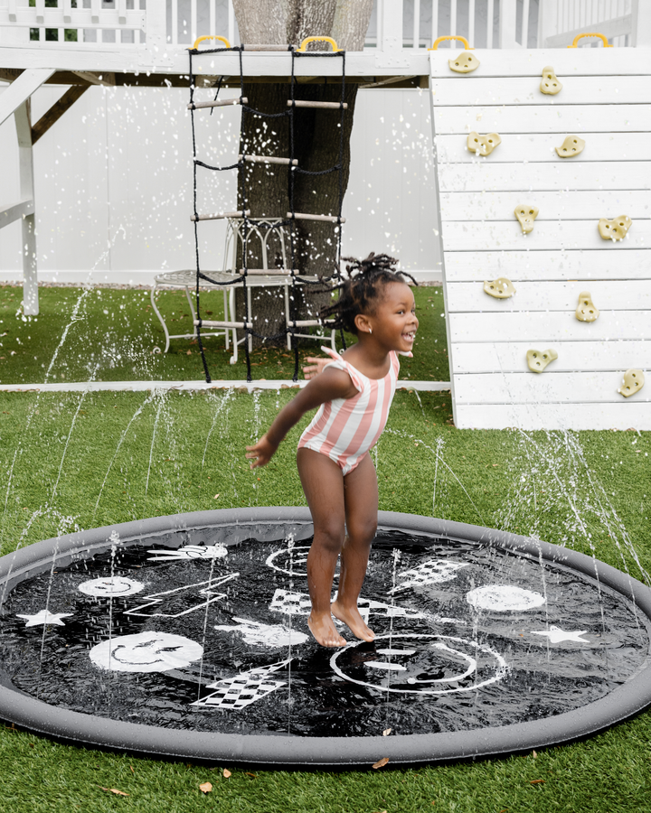 Sprinkler Splash Pad for Kids: Monochrome Smiley