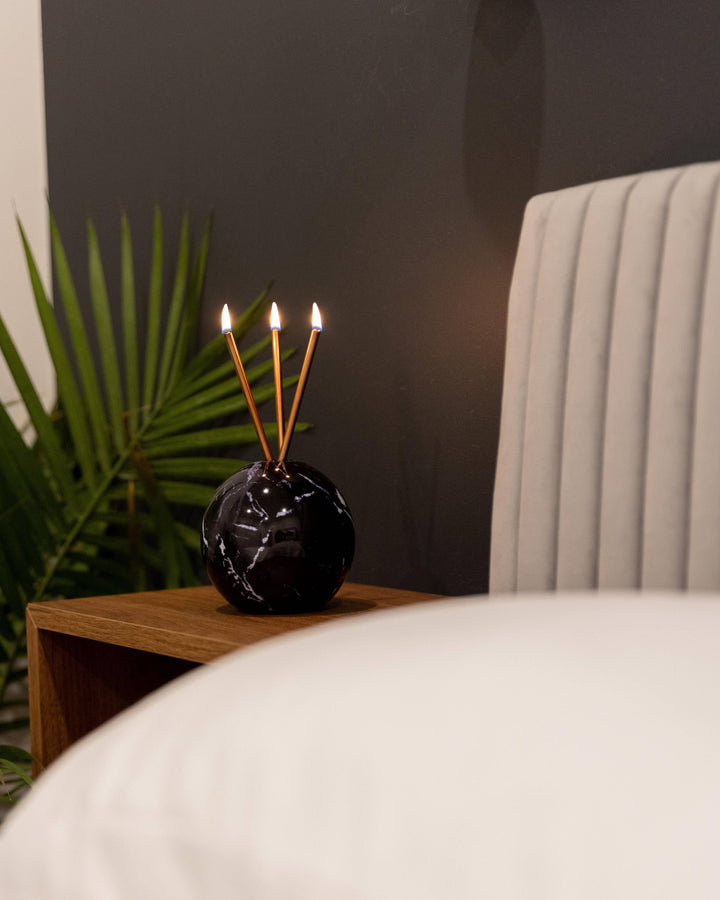 Neva Vase, Black Marble