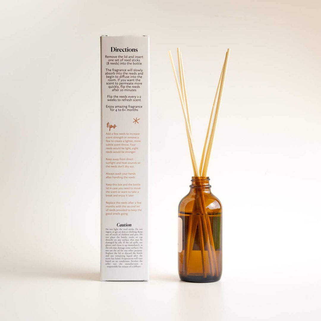 Coconut Milk Daydream | Clean Reed Diffuser: Diffuser Set (with box + reeds)