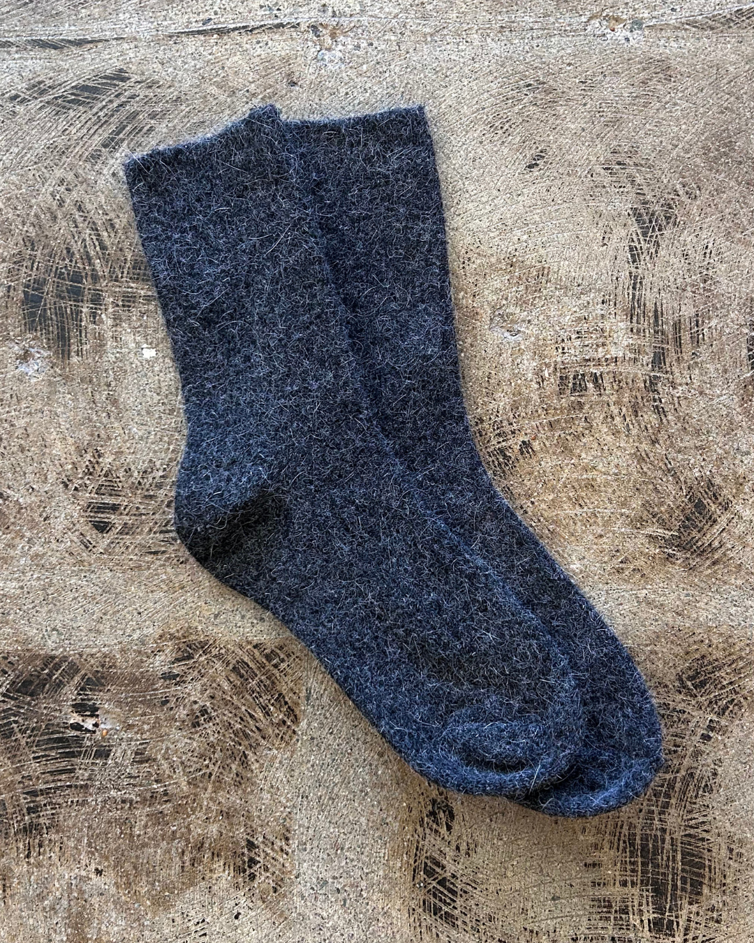 Women's Wool & Angora Crew Socks – Charcoal Grey
