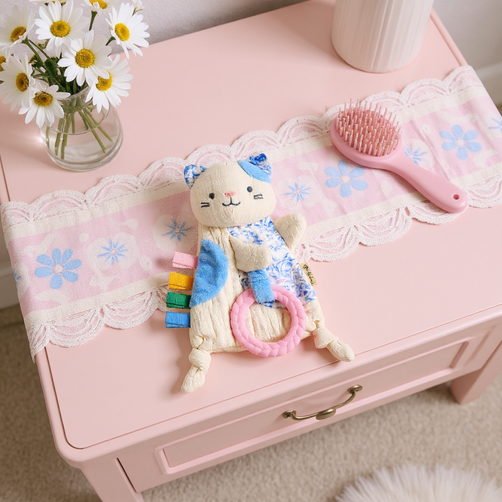 Bitzy Crinkle™ Sensory Toy With Teether: Kitty