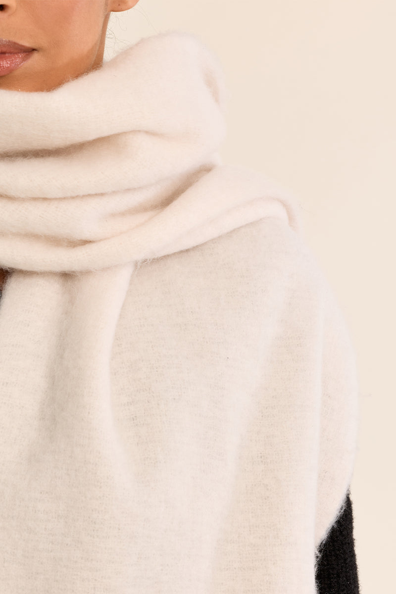 Fringe Knit Scarf- Off White