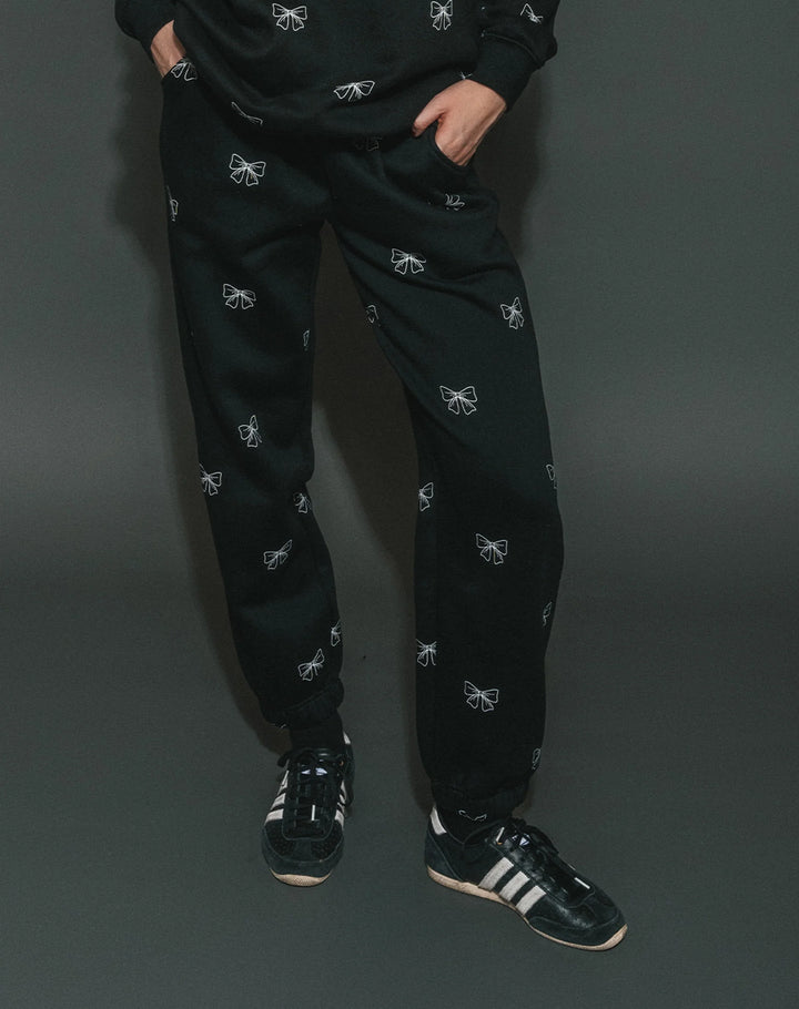 All Over Bow Best Friend Jogger - Black
