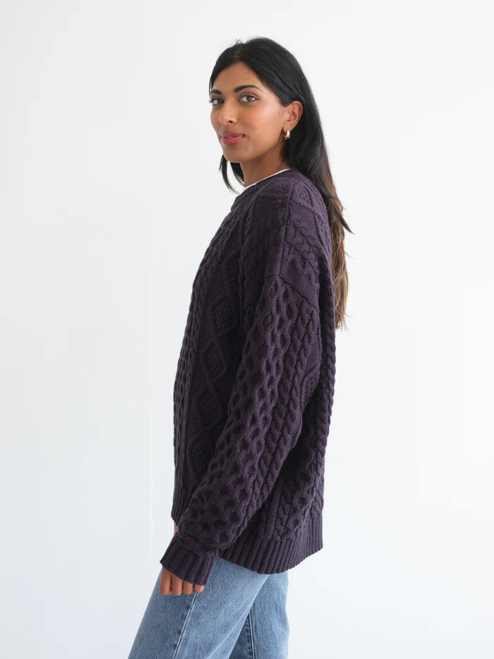Irish Cable Knit Sweater - Navy
