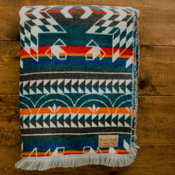 Mini Tipi Nibi Indigenous Reversible Blanket