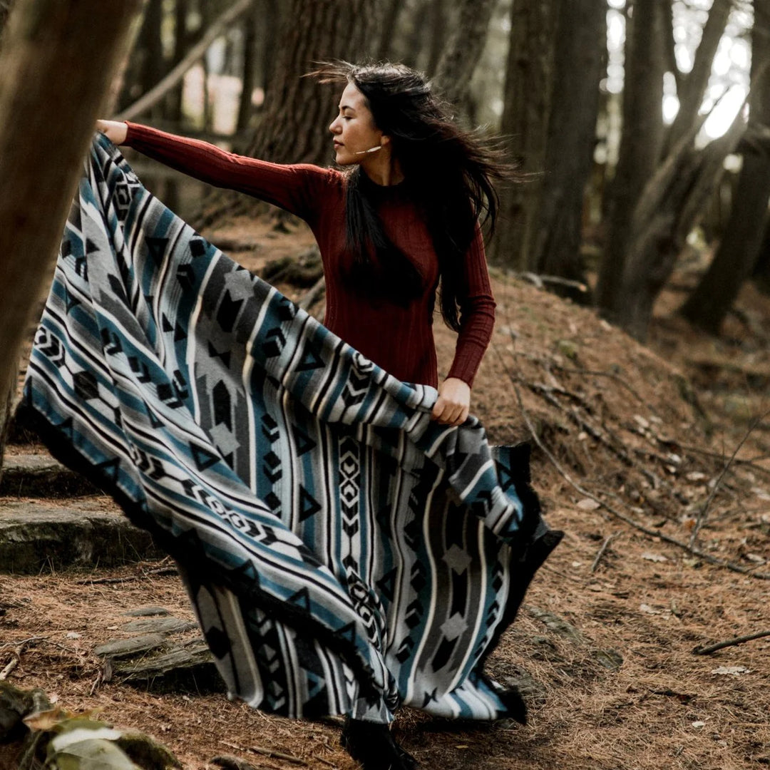 Mini Tipi Storm Indigenous Blanket