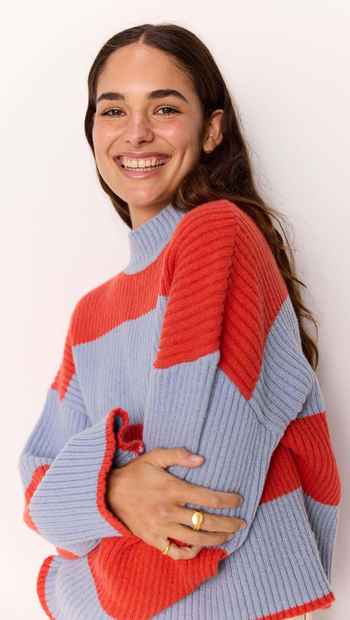 Freja Chunky Knit Sweater - Coral/Blue