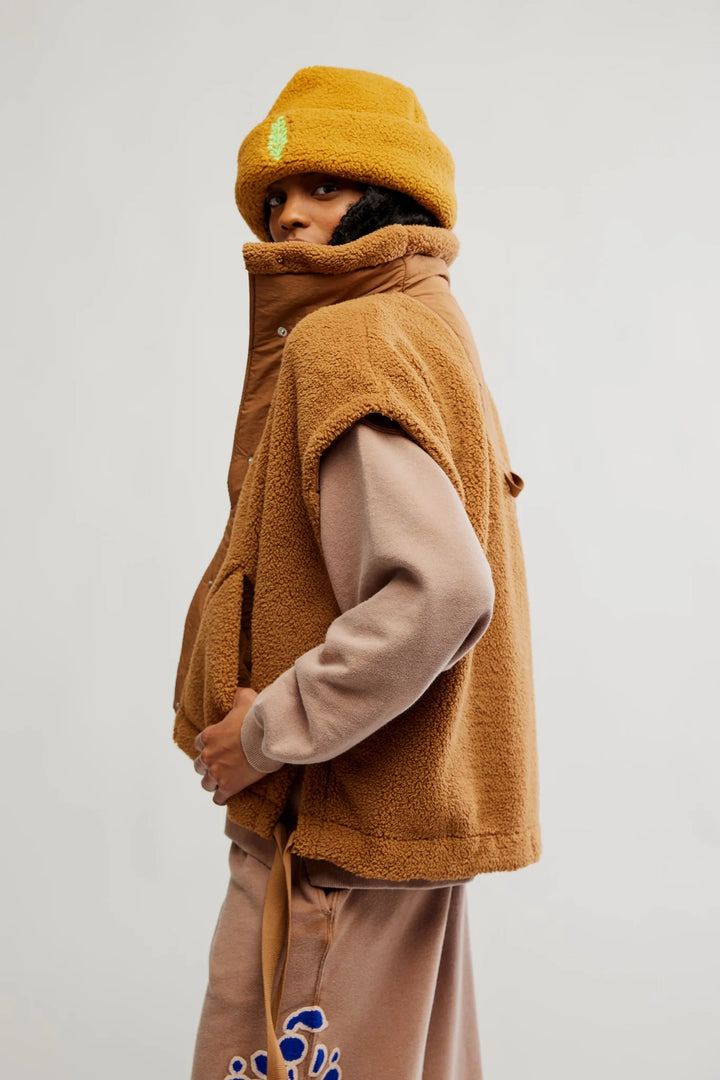 Scout It Out Fleece Vest - Twig