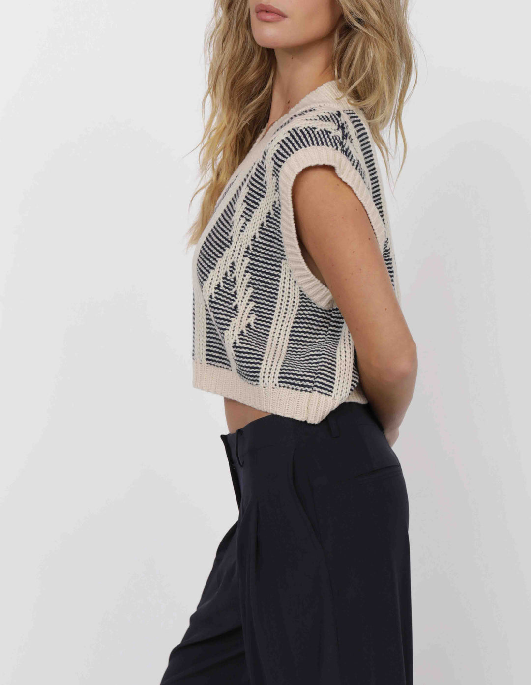Macy Cable Knit Vest