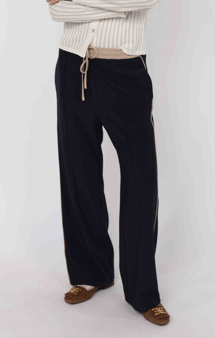 On Film Vintage Contrast Drawstring Pant