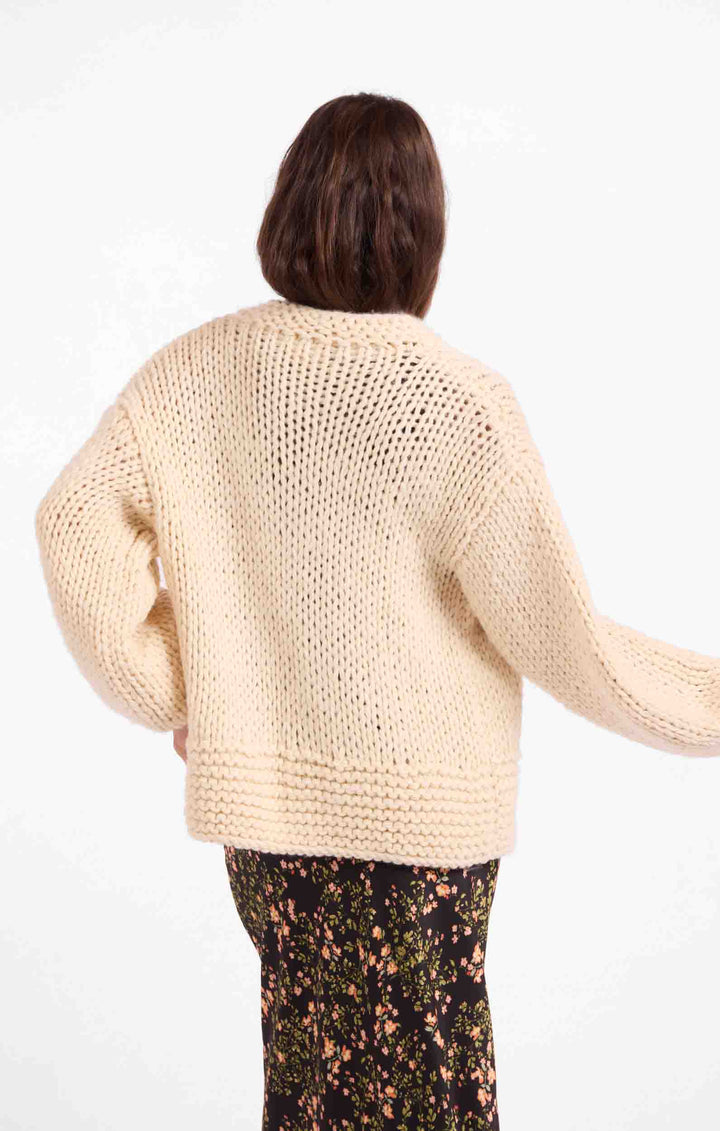 This and That Chunky Cardi