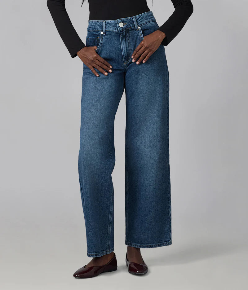 Miro Mid Rise Comfort Straight Jeans - Film Noir