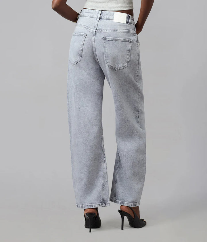 Lennox Barrel Jeans