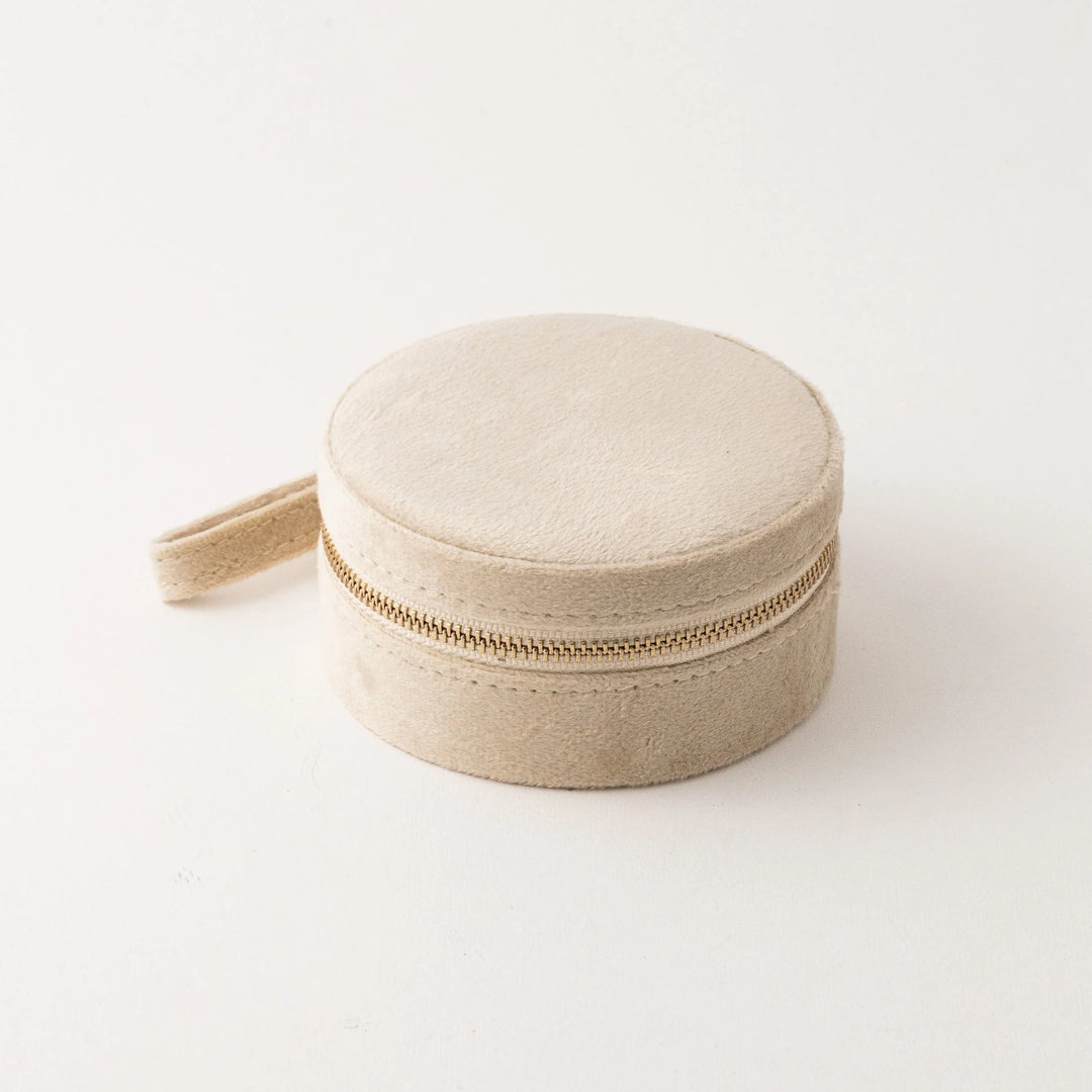 Resort Circle Travel Case- Moonstone
