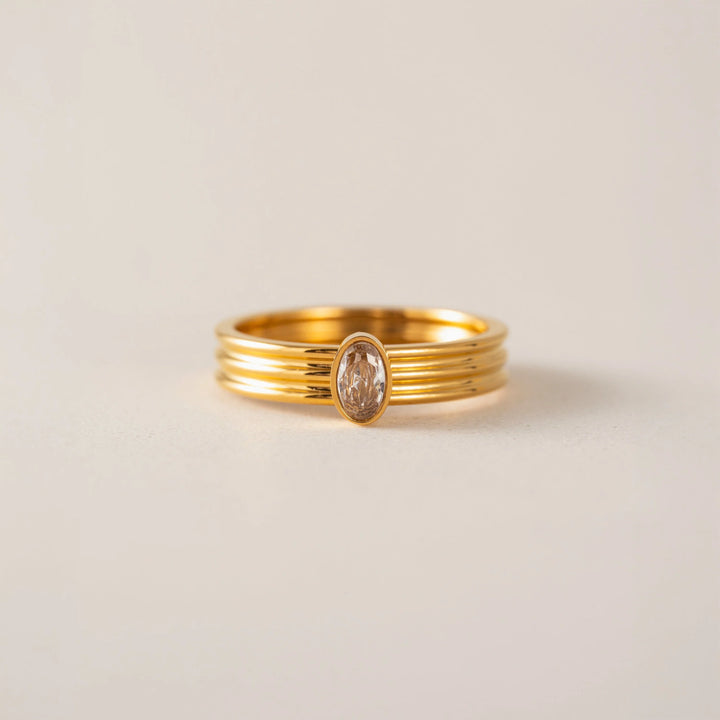 Sonnet Gold Ring- Size 8