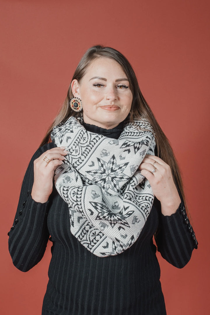 Mini Tipi Star Indigenous Reversible Infinity Scarf