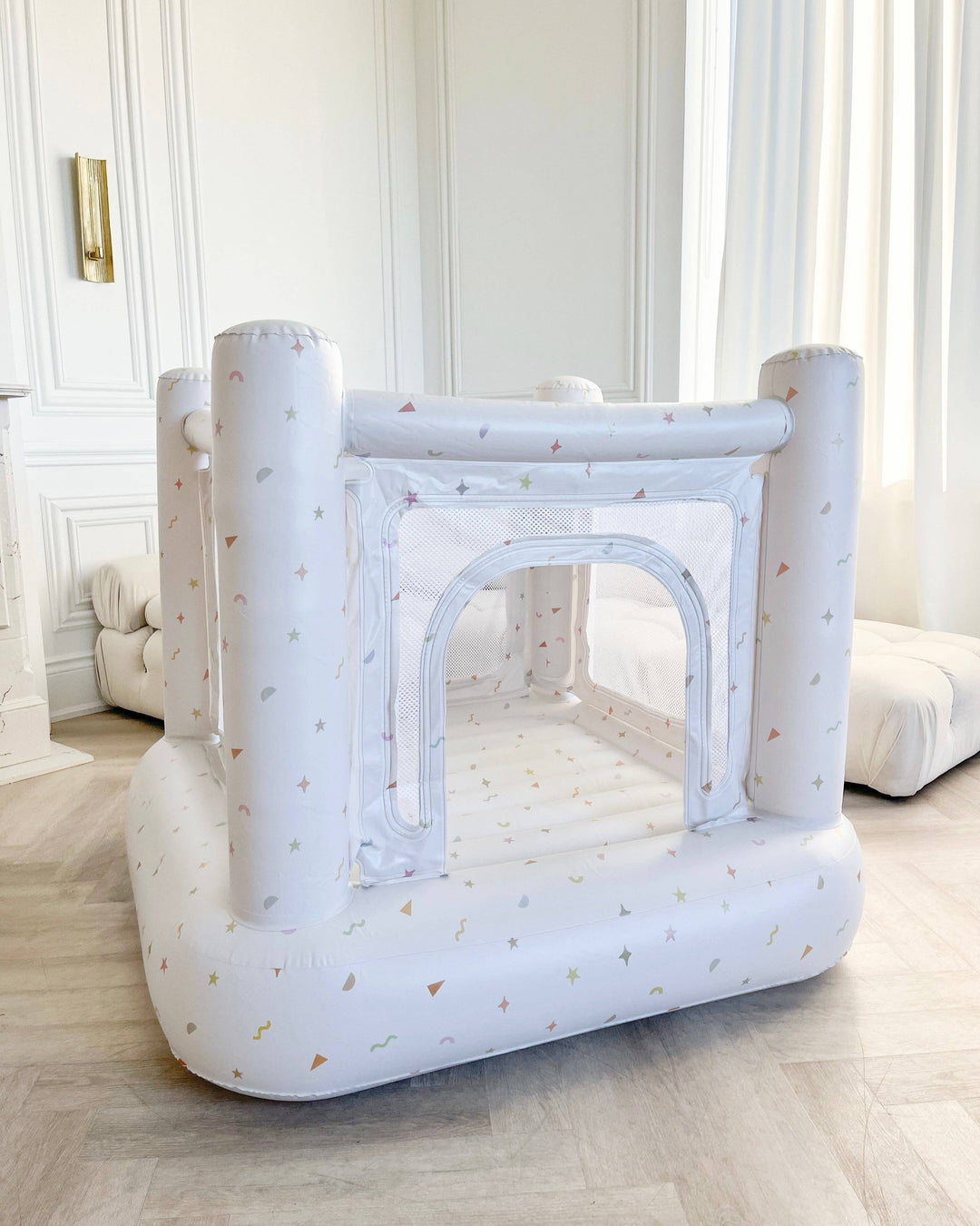 Magic Bounce House – Mini Cordless Indoor Bouncer (Confetti)