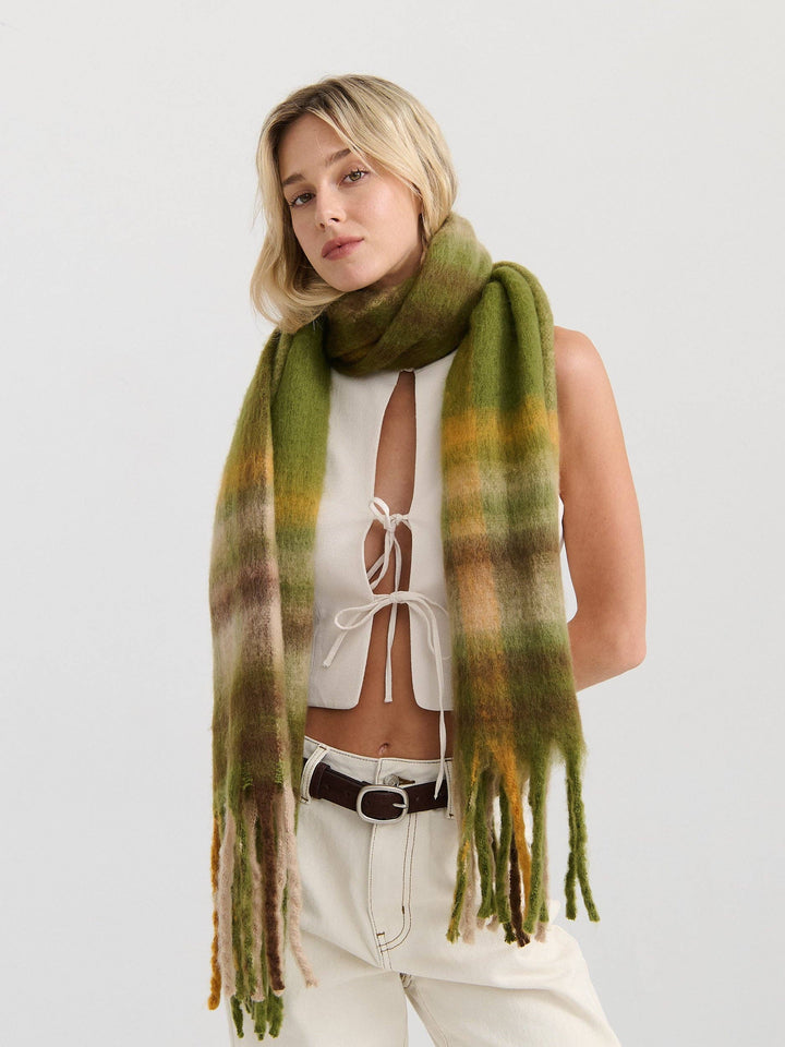 Checkered Fluffy Scarf - Matcha